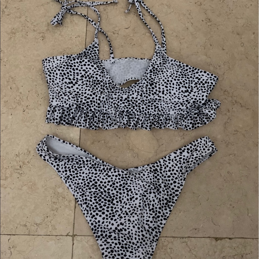 Cow print Ruffle top bikini